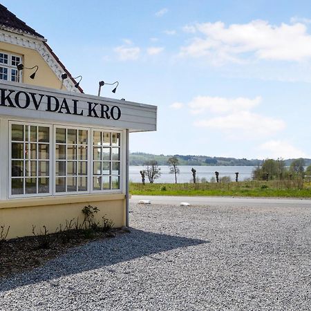 Skovdal Kro Jelling Bagian luar foto